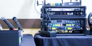 Baterias recarregáveis Shure: não se preocupe mais com a energia dos seus microfones!